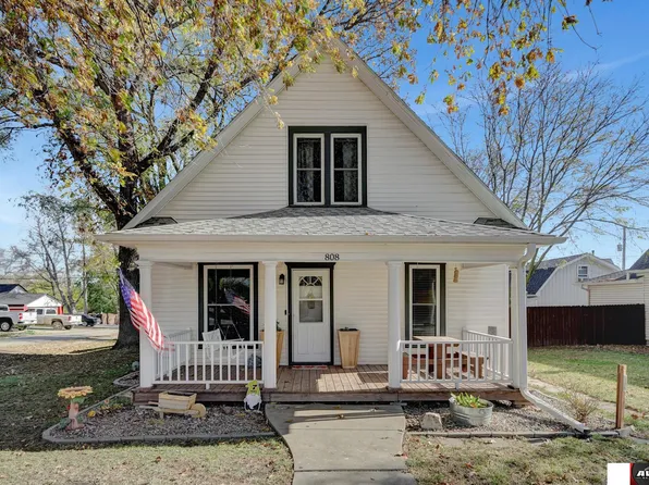 808 S 4th St, Eagle, NE 68347