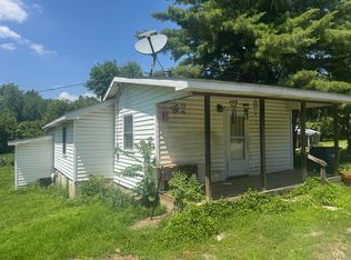 5570 Wynn Rd, Springfield, OH 45502