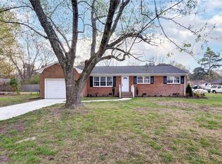 220 Stag Ter, Newport News, VA 23602