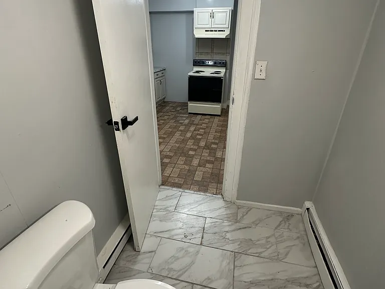 371 Shelton Ave #1 — Photo 8