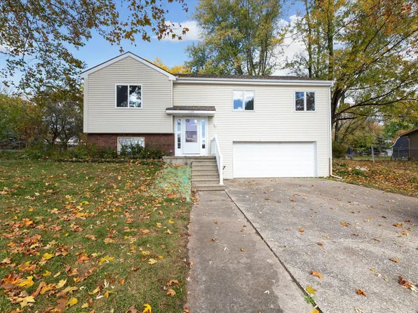 1135 Autumn Dr, Otsego, MI 49078