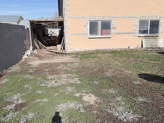3rd image of 2908 W Leisure Cir