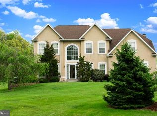 132 Ruth Rd, Harleysville, PA 19438