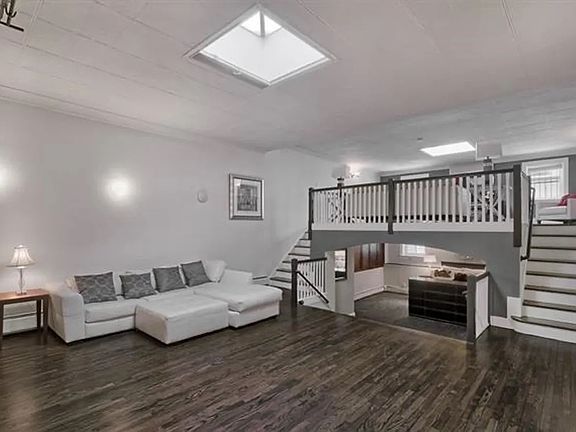 5th image of 471 Palisade Ave APT 1