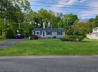 122 Manchonis Rd, Wilbraham, MA 01095