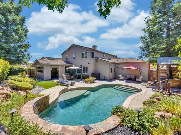 1065 Mallard Cir, Folsom, CA 95630