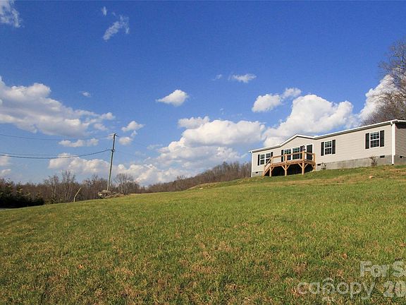 2nd image of 36 Whisper Mountain Rd
