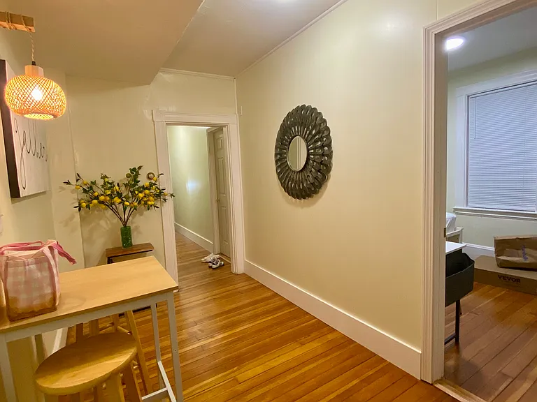 51 Smith St — Photo 5