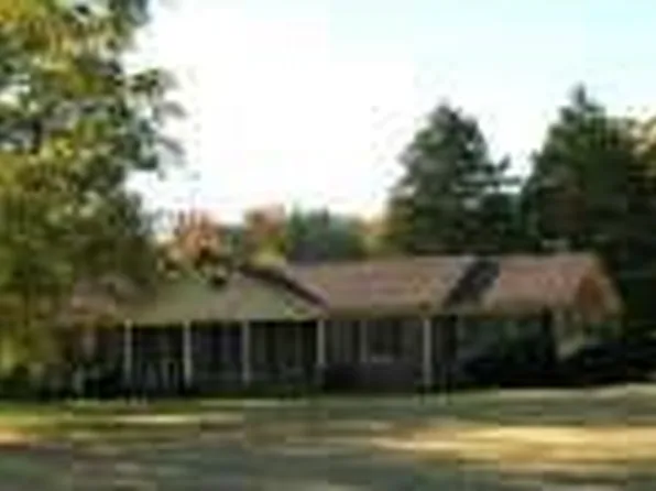 151 N Walkers Mill Rd, Griffin, GA 30223