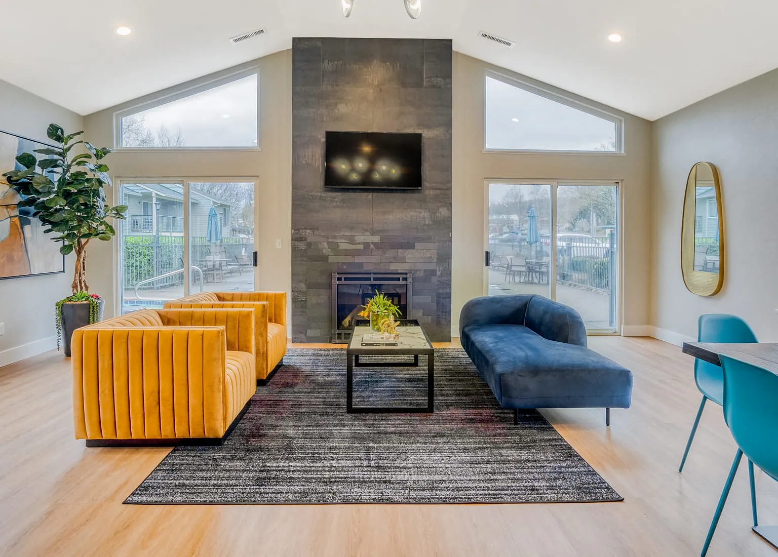 Woodspring Apt — Photo 1