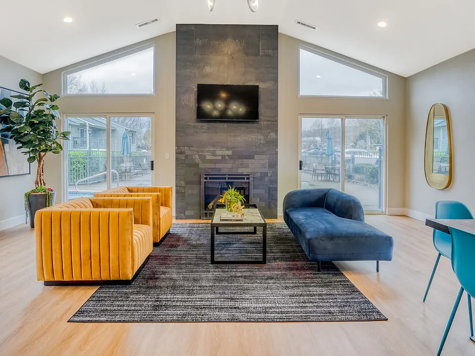 Woodspring Apt