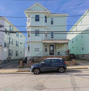 105 16th St, Fall River, MA, 02723