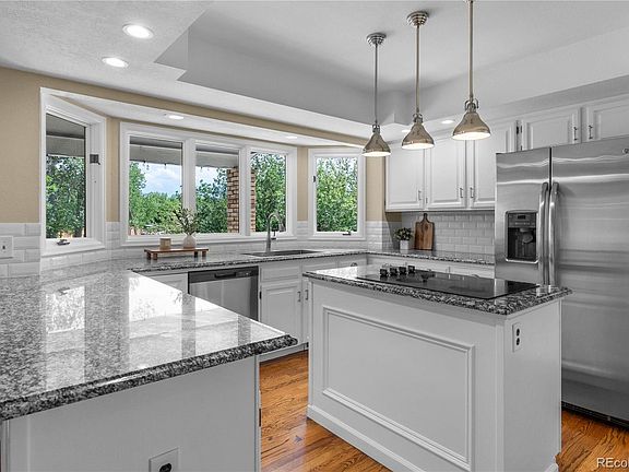 3rd image of 5796 S Kittredge Court