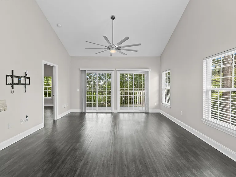 5026 Belleglen Ct #202 — Photo 10