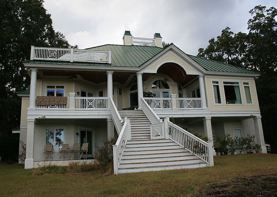 2nd image of 839 Grand Oak Dr