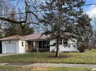 717 NW 4th Ave, Galva, IL 61434