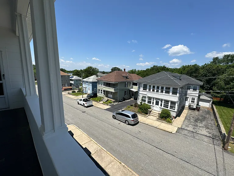 59 Cooper Ave #2F — Photo 7