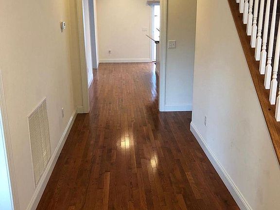 2nd image of 12 Jamestown Sq