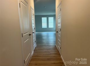 2705 Winn Mill Dr, Gastonia, NC 28056
