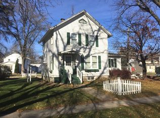 414 E Main St, Amboy, IL 61310