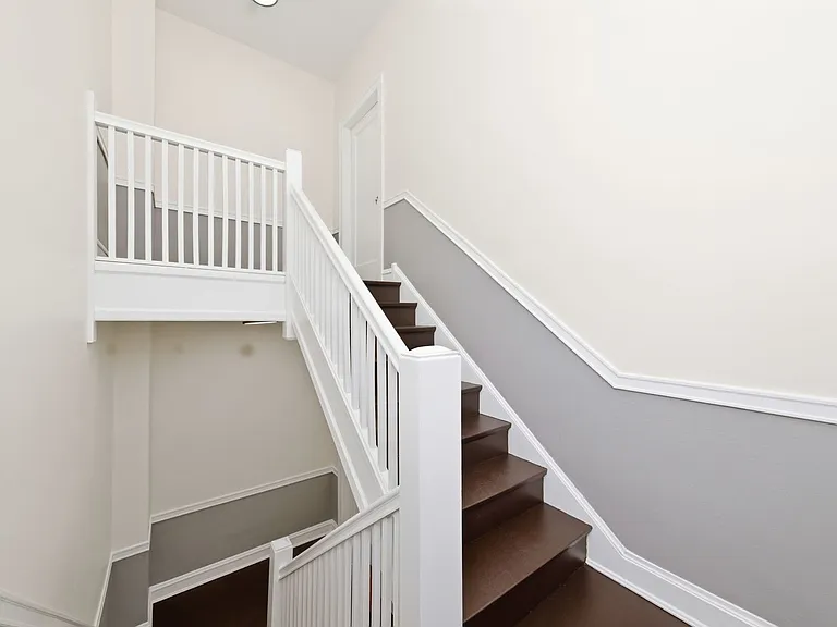 8024 S Vernon Ave #1 — Photo 3