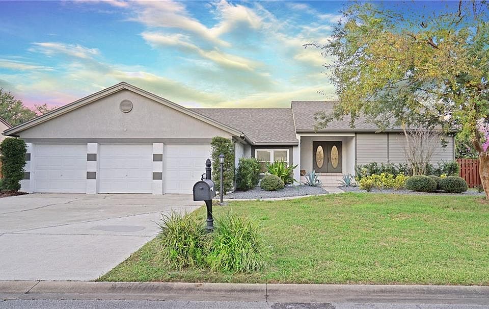 1st image of 5957 Crystal View Dr