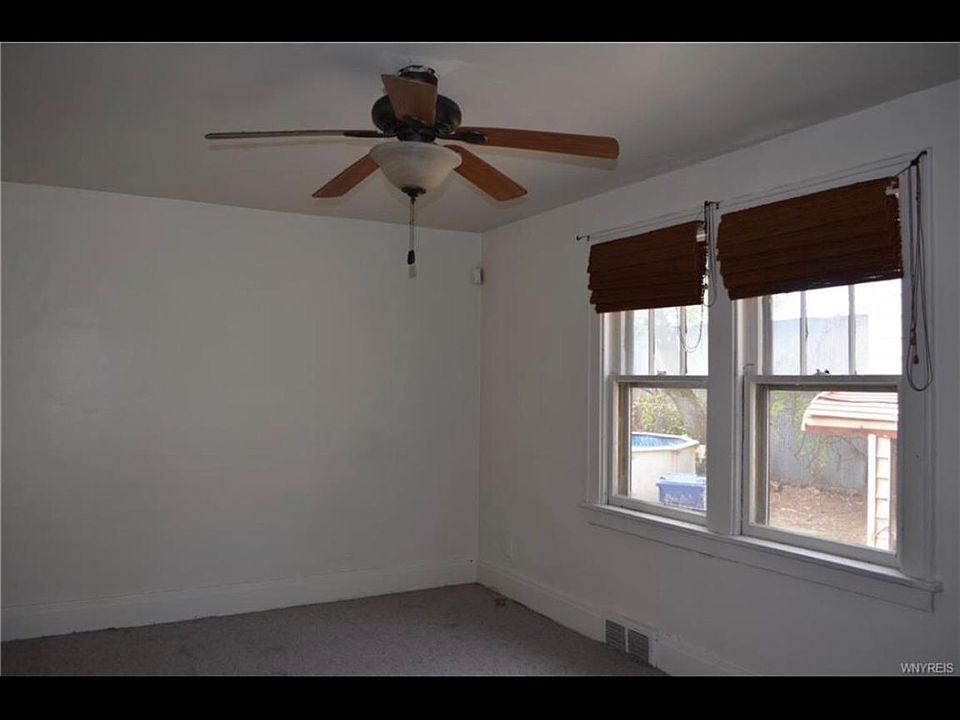 1st image of 402 Norfolk Ave #2