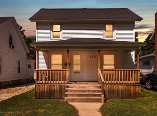 320 Johnson St, Charlotte, MI 48813