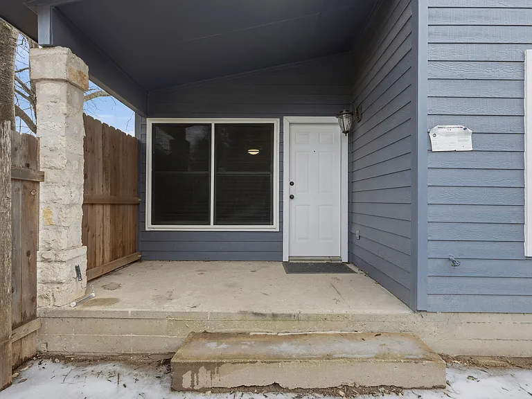 208 Flournoy Dr — Photo 17
