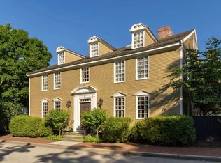 27 Hancock St, Portsmouth, NH 03801