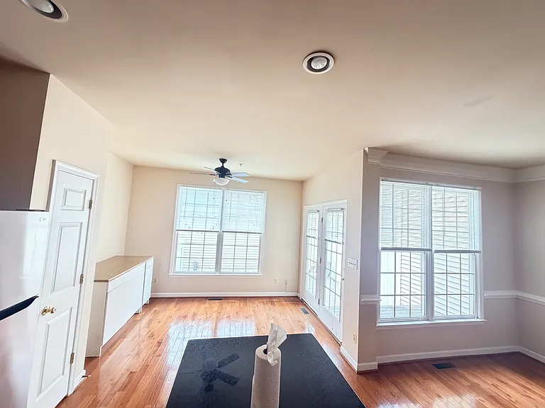 225 Deer Meadow Ln — Photo 8
