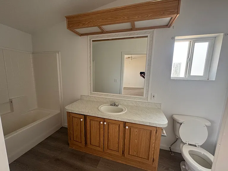 5775 Biller Ln — Photo 8