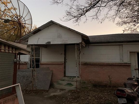5th image of 5609 Blackmore Ave
