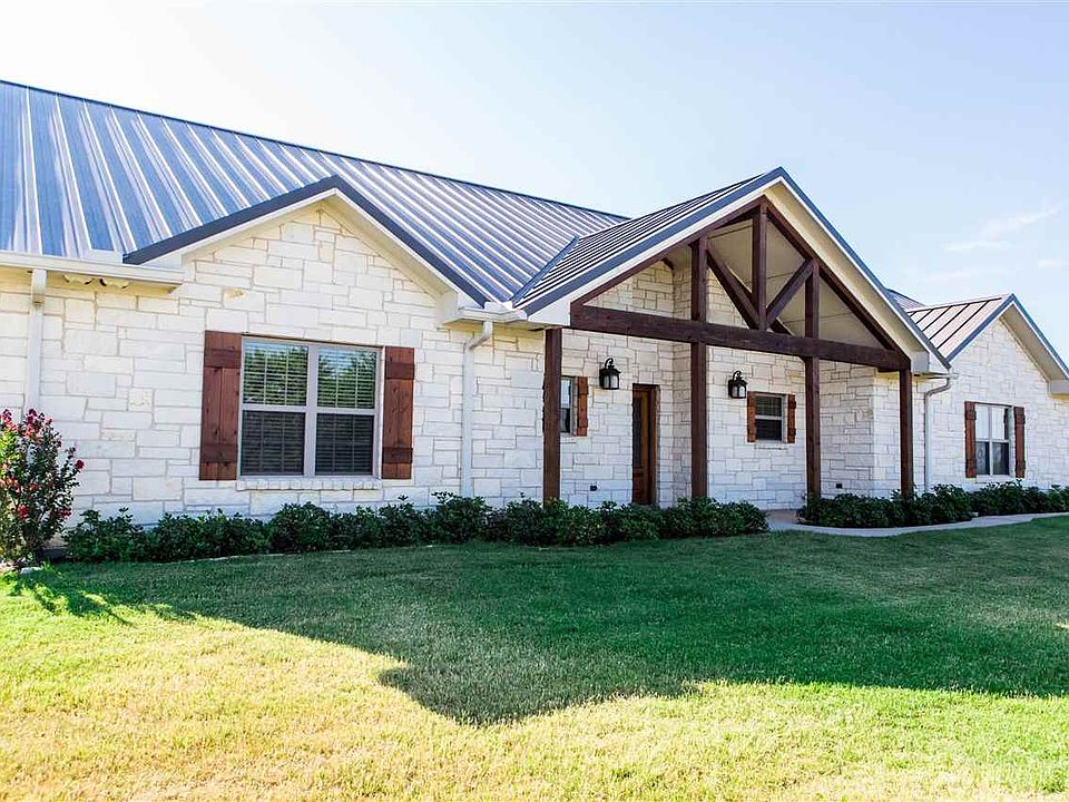1st image of 464 County Road 304