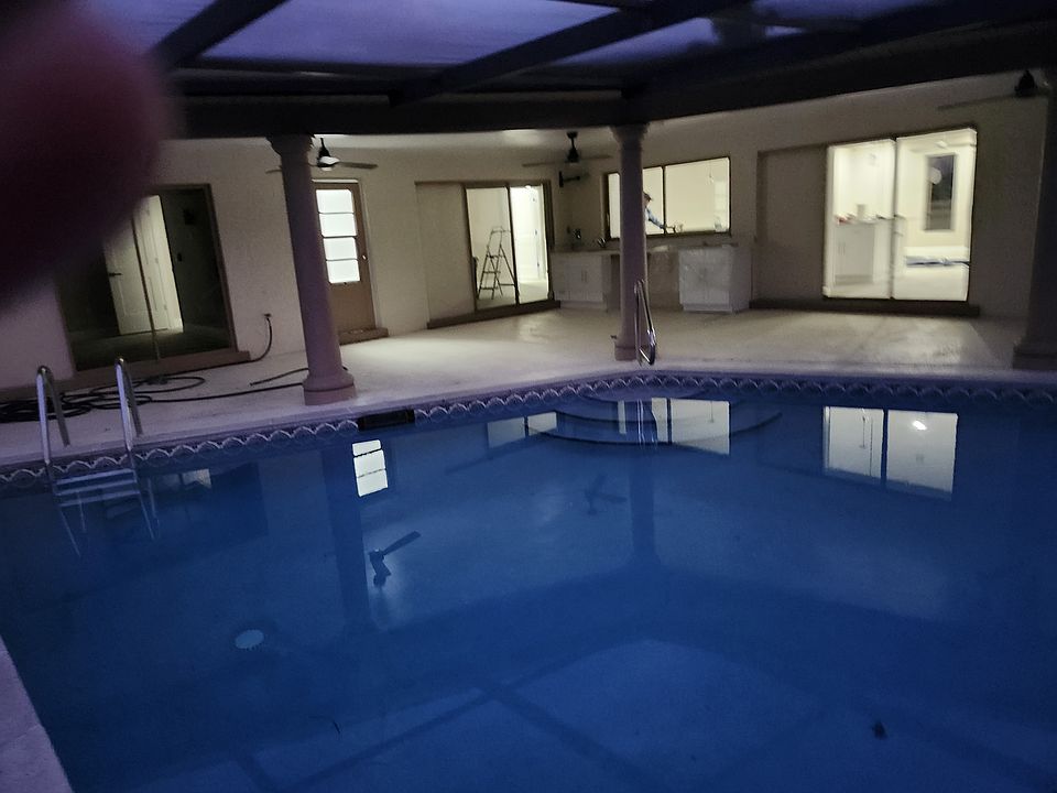 2nd image of 6044 Cocos Dr