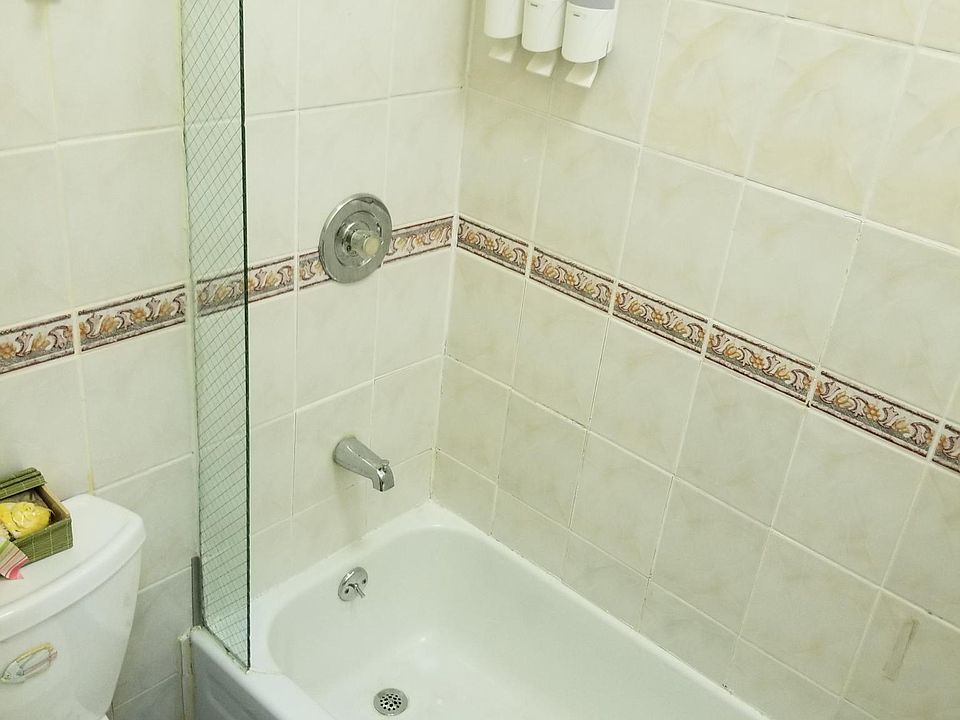 1st image of 8527 101st St