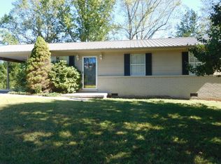 113 Pinewood Ln, Middlesboro, KY 40965