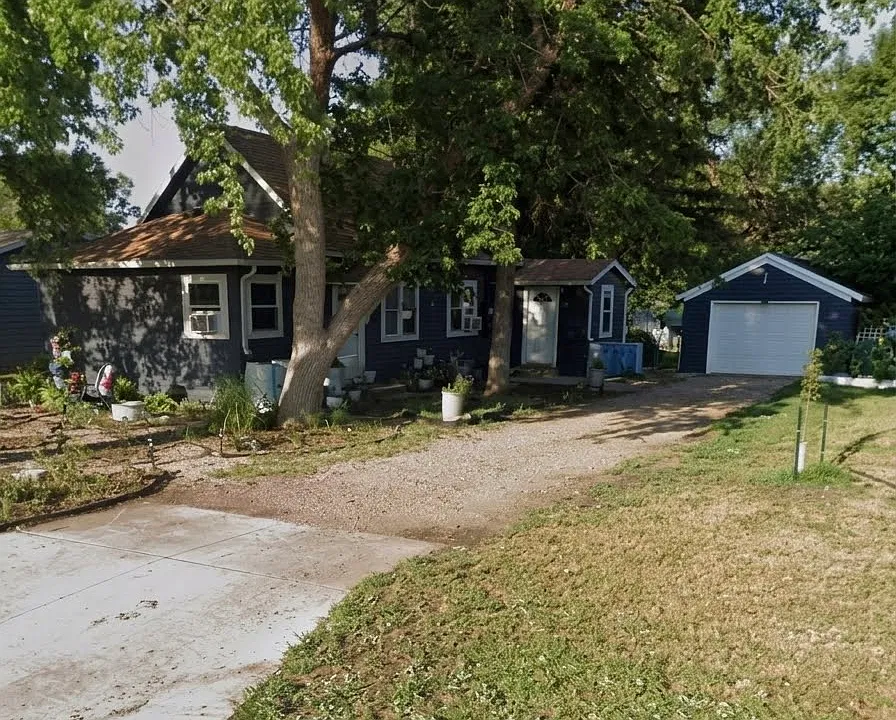 306 Milwaukee Ave