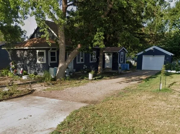 306 Milwaukee Ave, Harrisburg, SD 57032