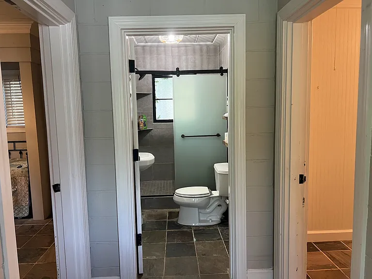 454 Cove Dr — Photo 16