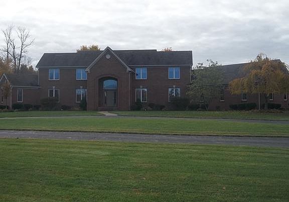 3rd image of 6535 Busey Pl