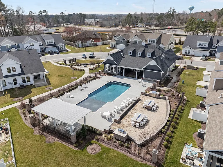 4260 Longleaf Pl — Photo 40