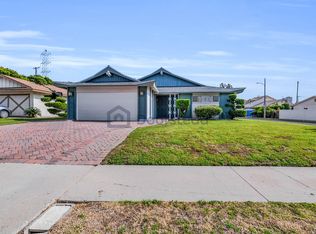 574 E Kenbridge Dr, Carson, CA 90746