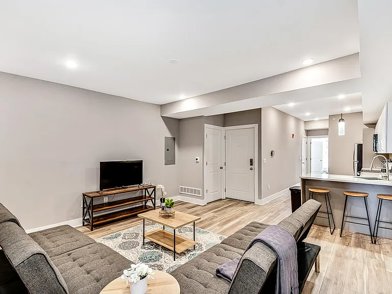 The Suites at Berks Reserve — Photo 36