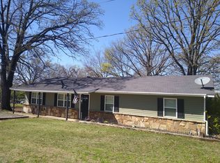 3303 E Chism St, Paris, AR 72855