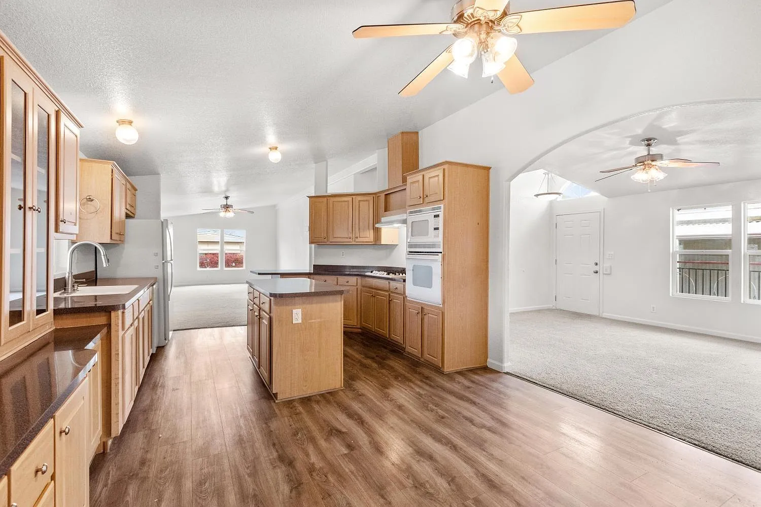 7400 Pardis Ln photo 1