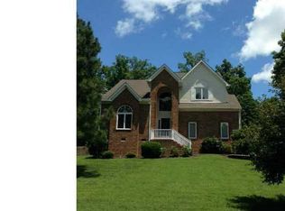 2805 Durfeys Mill Rd, Williamsburg, VA 23185