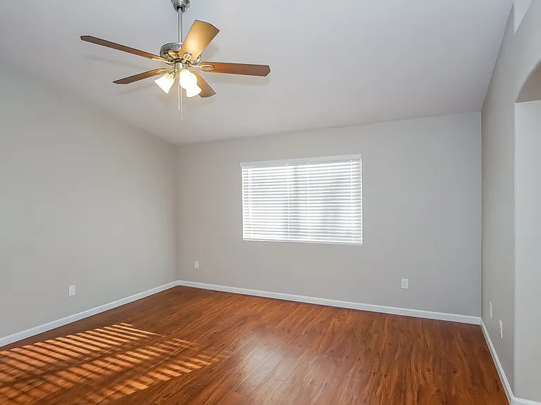 718 Saratoga Springs St — Photo 8
