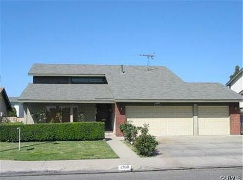 1st image of 2908 S Parco Ave