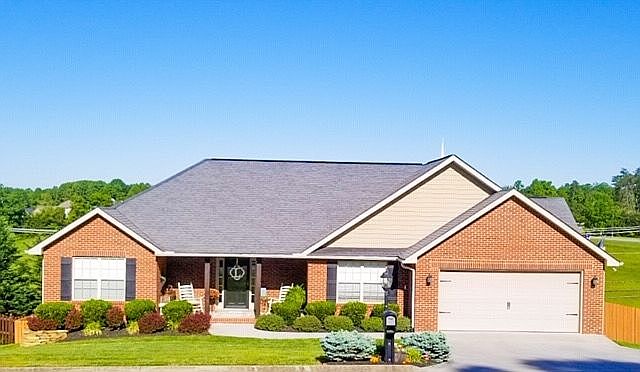 1st image of 8117 Cambridge Gables Ln